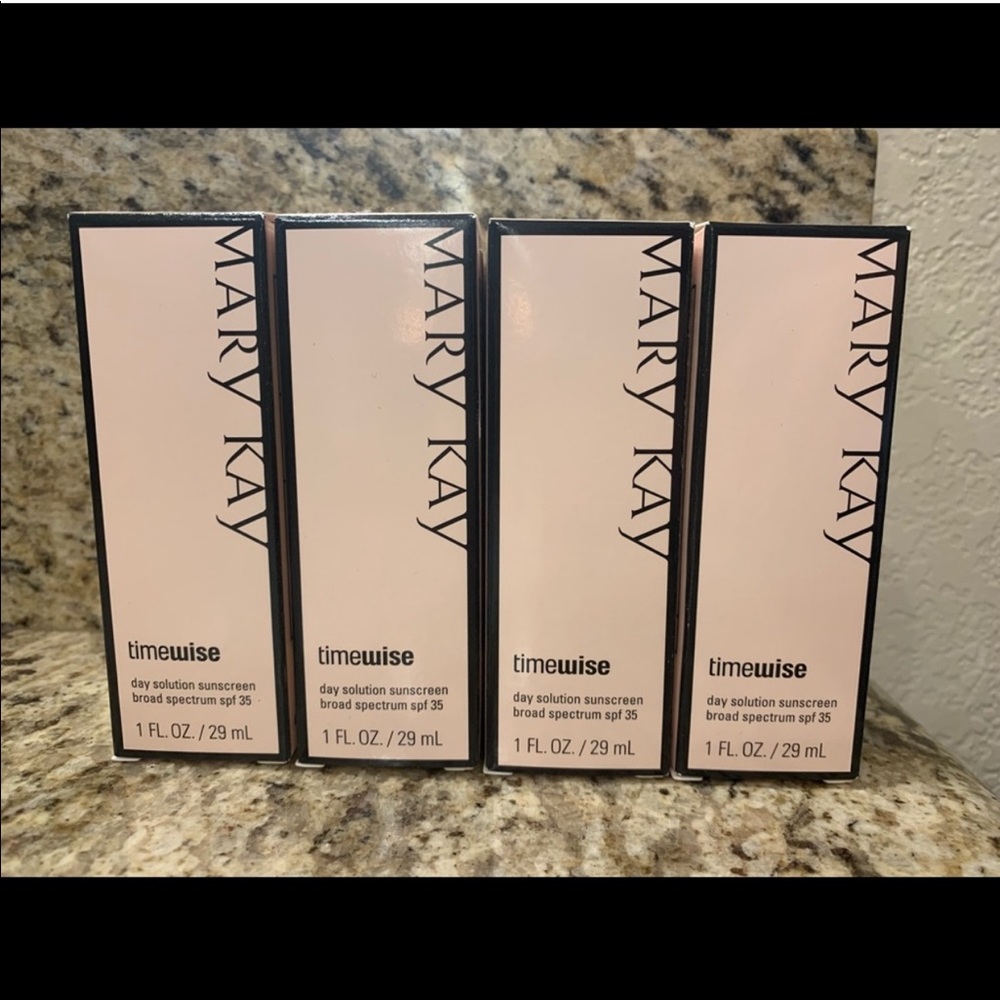 Mary Kay Day Solution Bundle of 4